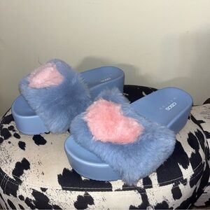 Platform Fur Slides